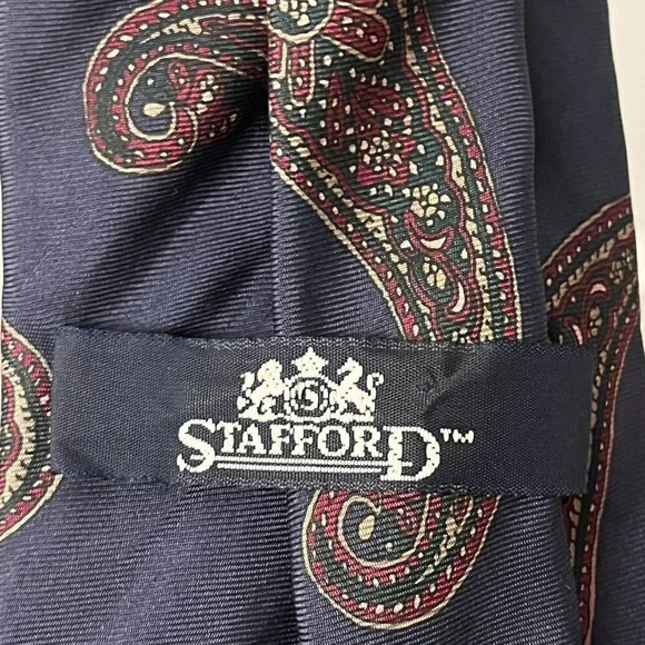 Men’s Stafford Tie - Picture 3 of 6